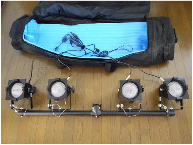 ❤値下❤PA機材 超美品 ステージ照明４個＋固定器具＋専用バッグもおまけ！ ❤値下❤PA機材 超美品 ステージ照明4個＋固定器具